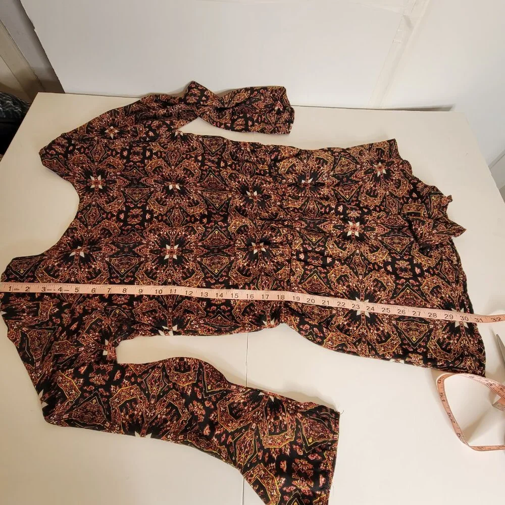 Lucca Couture Batik Pattern Romper Blk/Maroon Open Back Size M - Picture 5 of 14